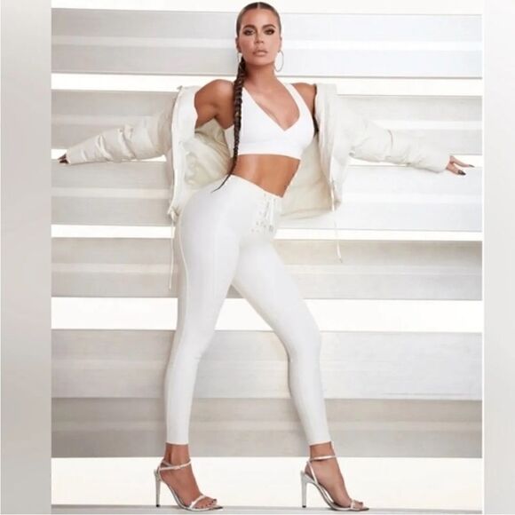 NWT Good American BOMBSHELL LIQUID LACE UP LEGGING in Ivory Size 6/3XL - Picture 1 of 14